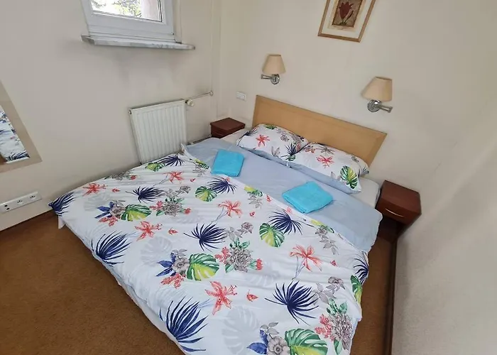 10Q - Z6 Apartment 205
