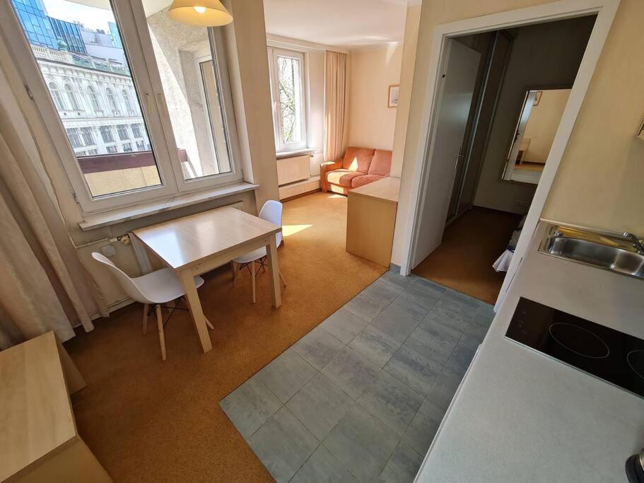 10q - Z6 205 Apartment Warsaw